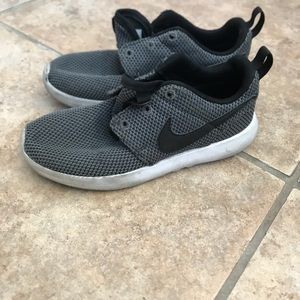 Boys Nike Running Shoes - 1Y